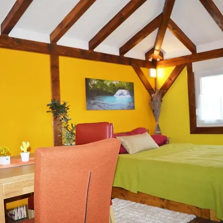 Luka Biograd - Apartman Benkovac