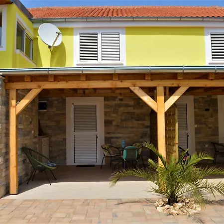 Apartman Luka Biograd - Benkovac
