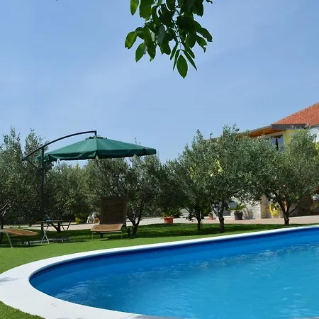 Daire Luka Biograd - Benkovac