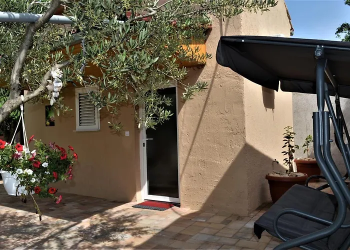 Luka Biograd - Lägenhet *