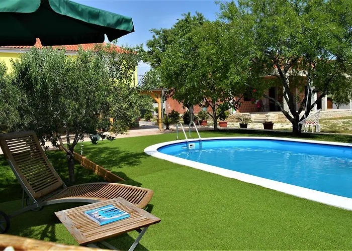 Luka Biograd - Benkovac