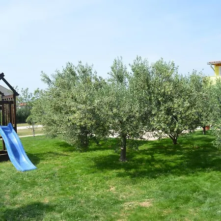 Apartment Luka Biograd - *