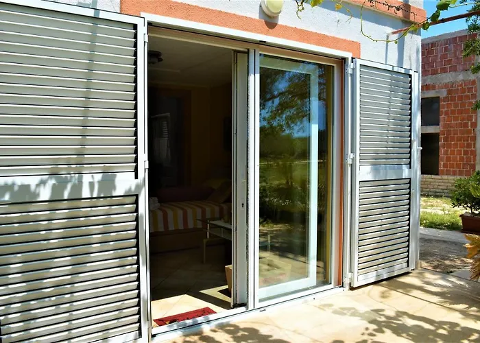 아파트 Luka Biograd - *