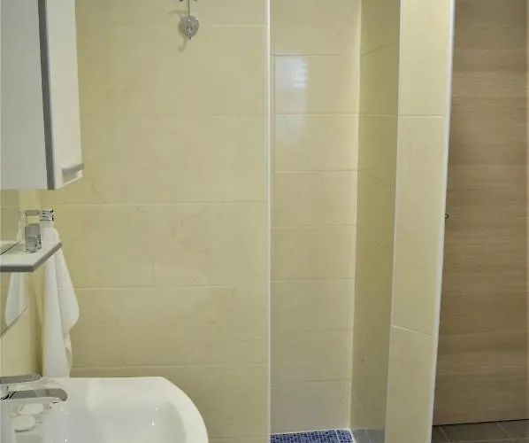 Luka Biograd - 벤코바츠