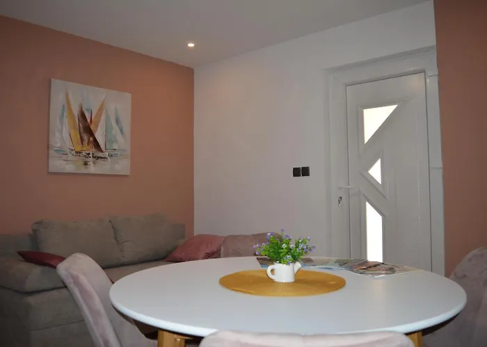 Luka Biograd - 아파트